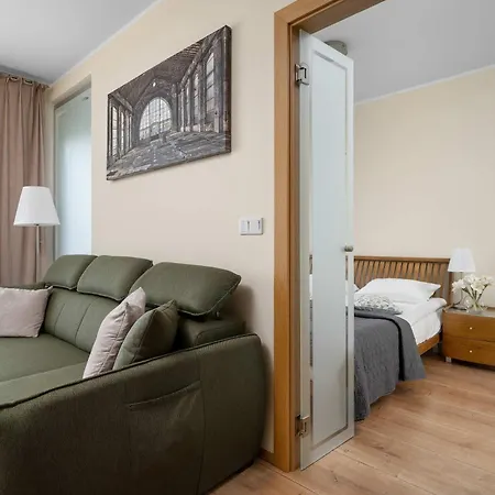 Modern With Parking And River View In By Renters Διαμέρισμα Βρότσλαβ