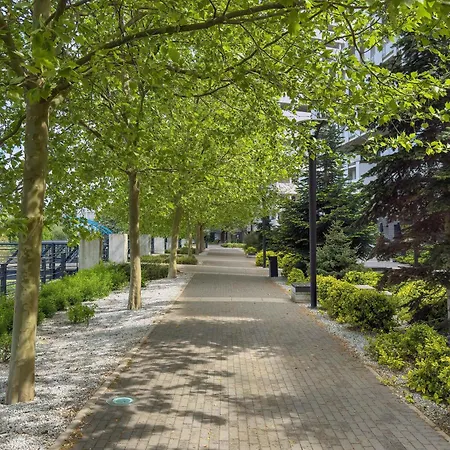 Modern With Parking And River View In By Renters Διαμέρισμα